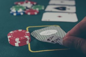 Read more about the article 2025 百家樂全攻略｜規則、策略、牌路解析，帶你穩贏每一局！
